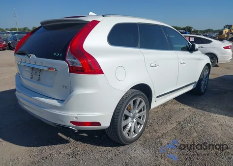 2017 Volvo Xc60 T5 Inscription z USA, uszkodzony, nr VIN YV440MDU1H2196016